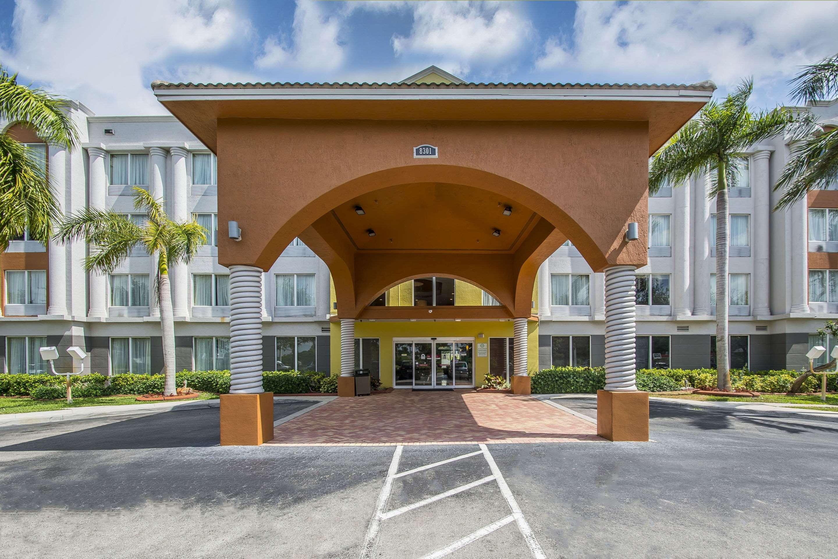 Comfort Suites Sawgrass Tamarac Eksteriør billede